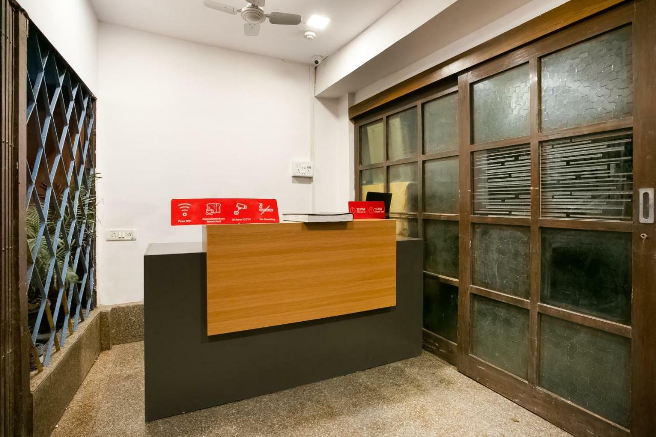 Oyo Flagship 38540 Hotel Shangrila Flagship Saver Мумбай Екстериор снимка