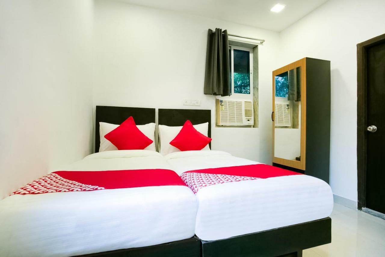 Oyo Flagship 38540 Hotel Shangrila Flagship Saver Мумбай Екстериор снимка