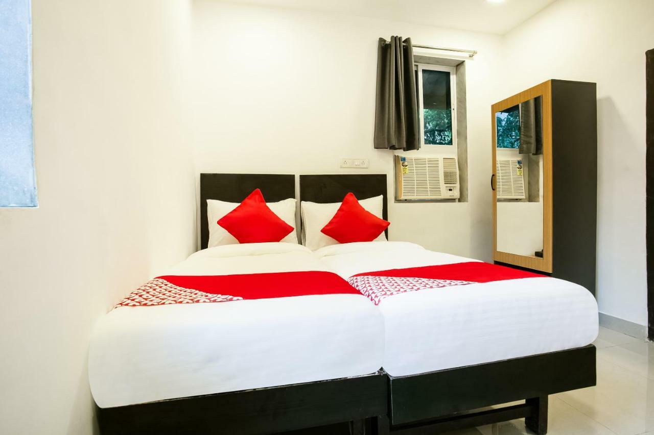 Oyo Flagship 38540 Hotel Shangrila Flagship Saver Мумбай Екстериор снимка